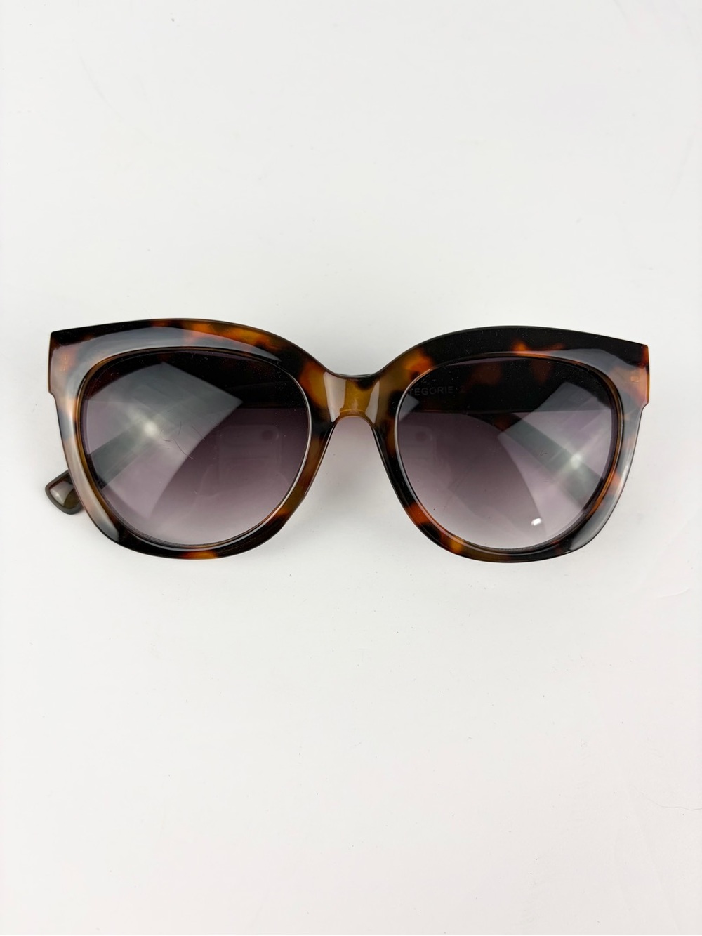 Rodier Tortoise Shell Chunky Round Cat Eye Sunglasses
